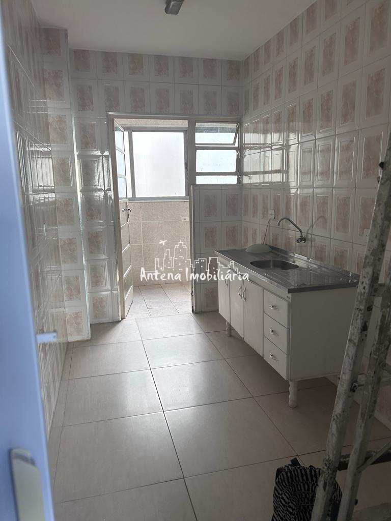 Apartamento à venda com 2 quartos, 77m² - Foto 6