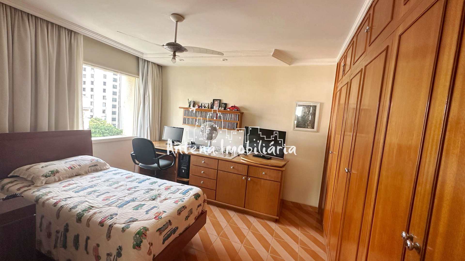 Apartamento à venda com 2 quartos, 125m² - Foto 13