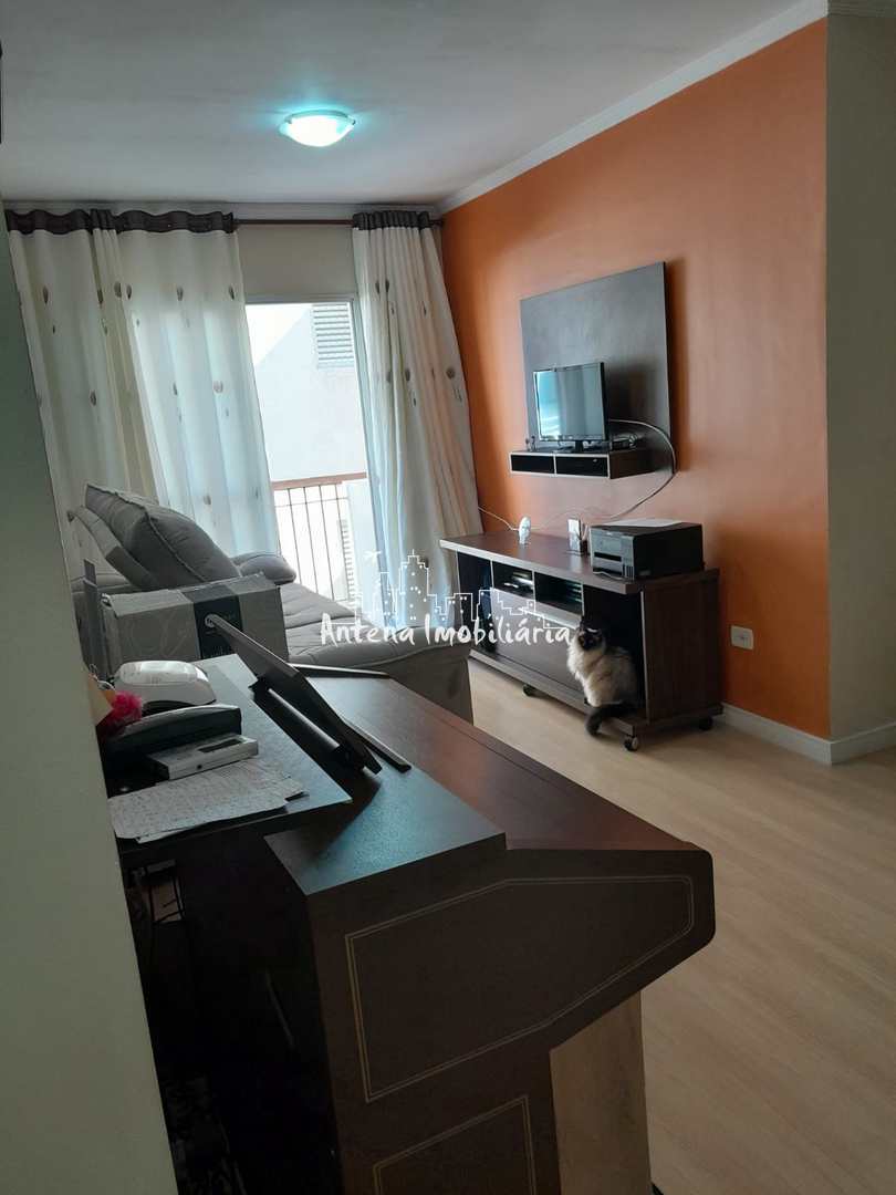 Apartamento à venda com 2 quartos, 60m² - Foto 2