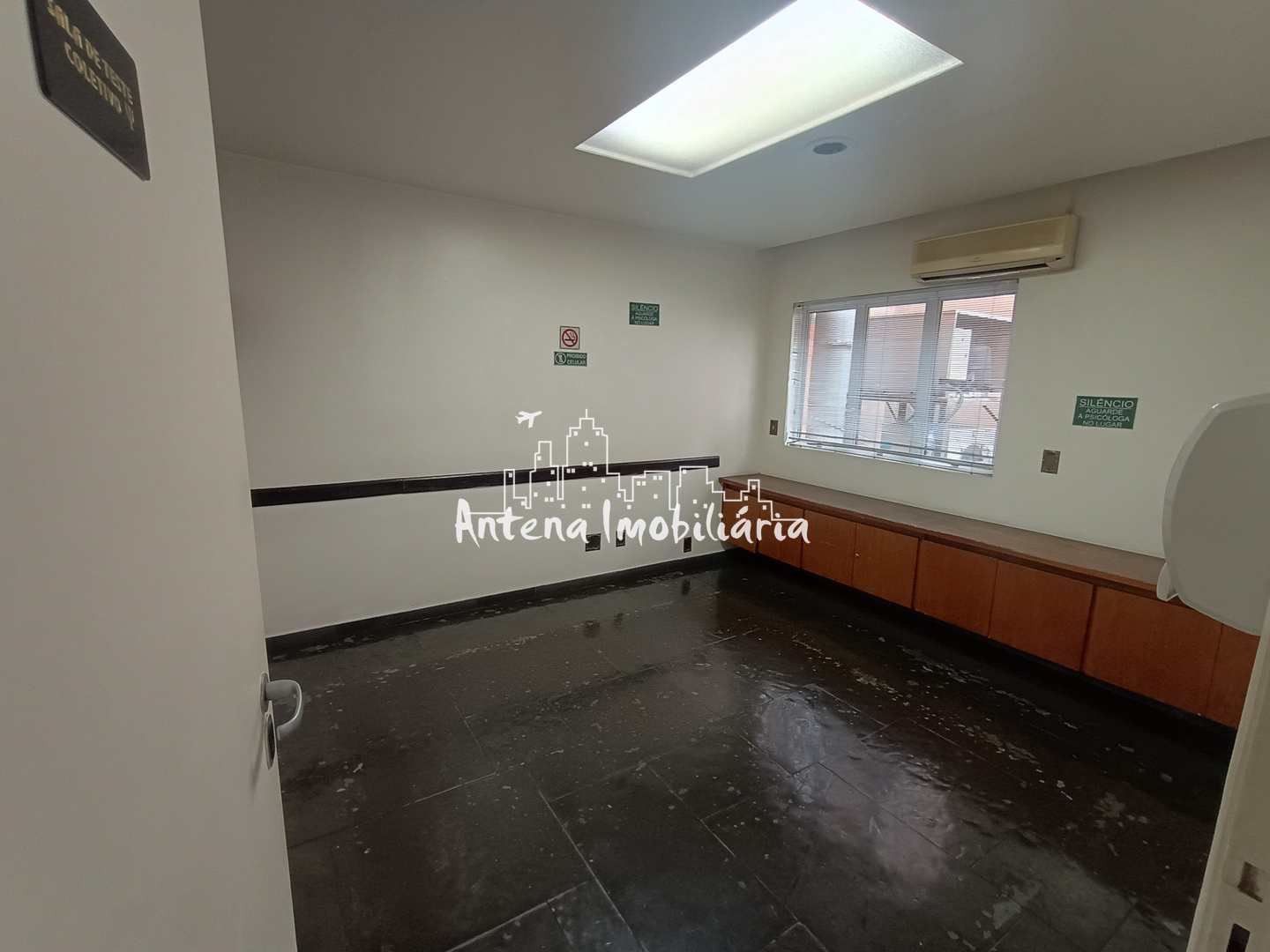 Prédio Inteiro para alugar, 186m² - Foto 2