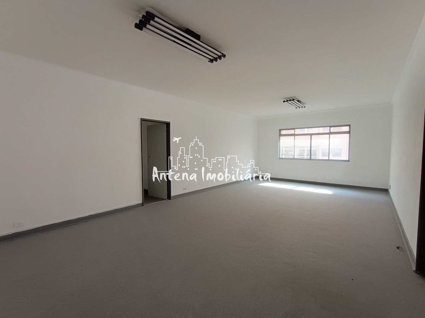 Prédio Inteiro à venda e aluguel, 198m² - Foto 1