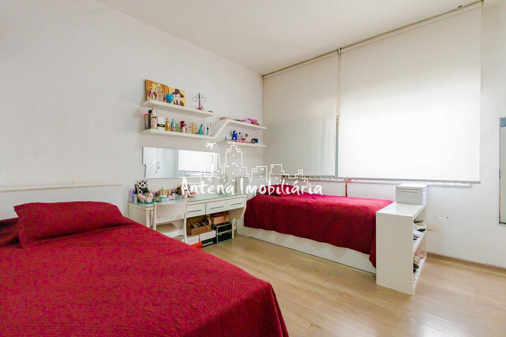 Apartamento à venda com 3 quartos, 260m² - Foto 12