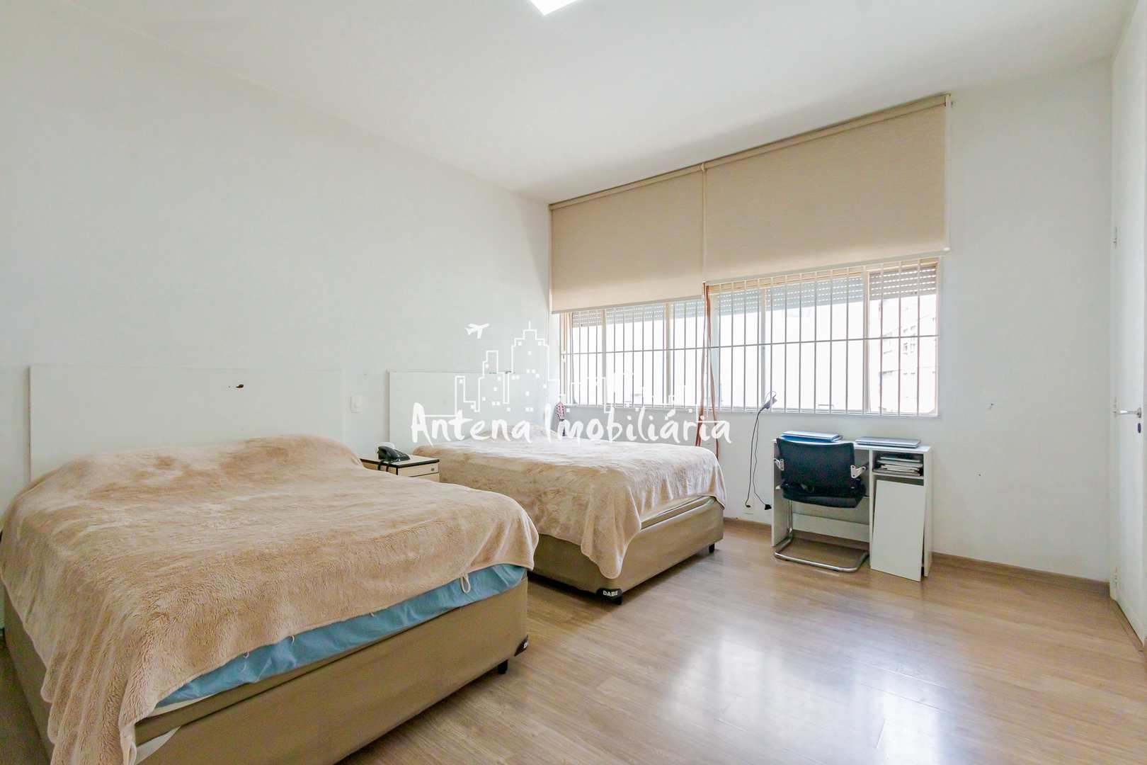 Apartamento à venda com 3 quartos, 260m² - Foto 19