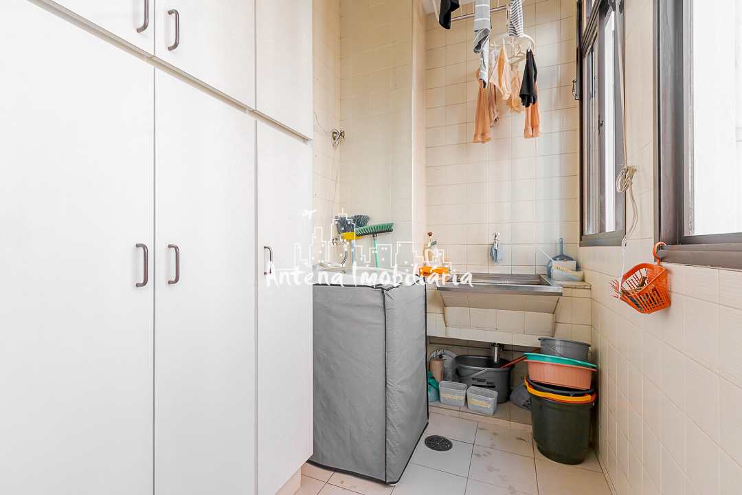 Apartamento à venda com 3 quartos, 244m² - Foto 32