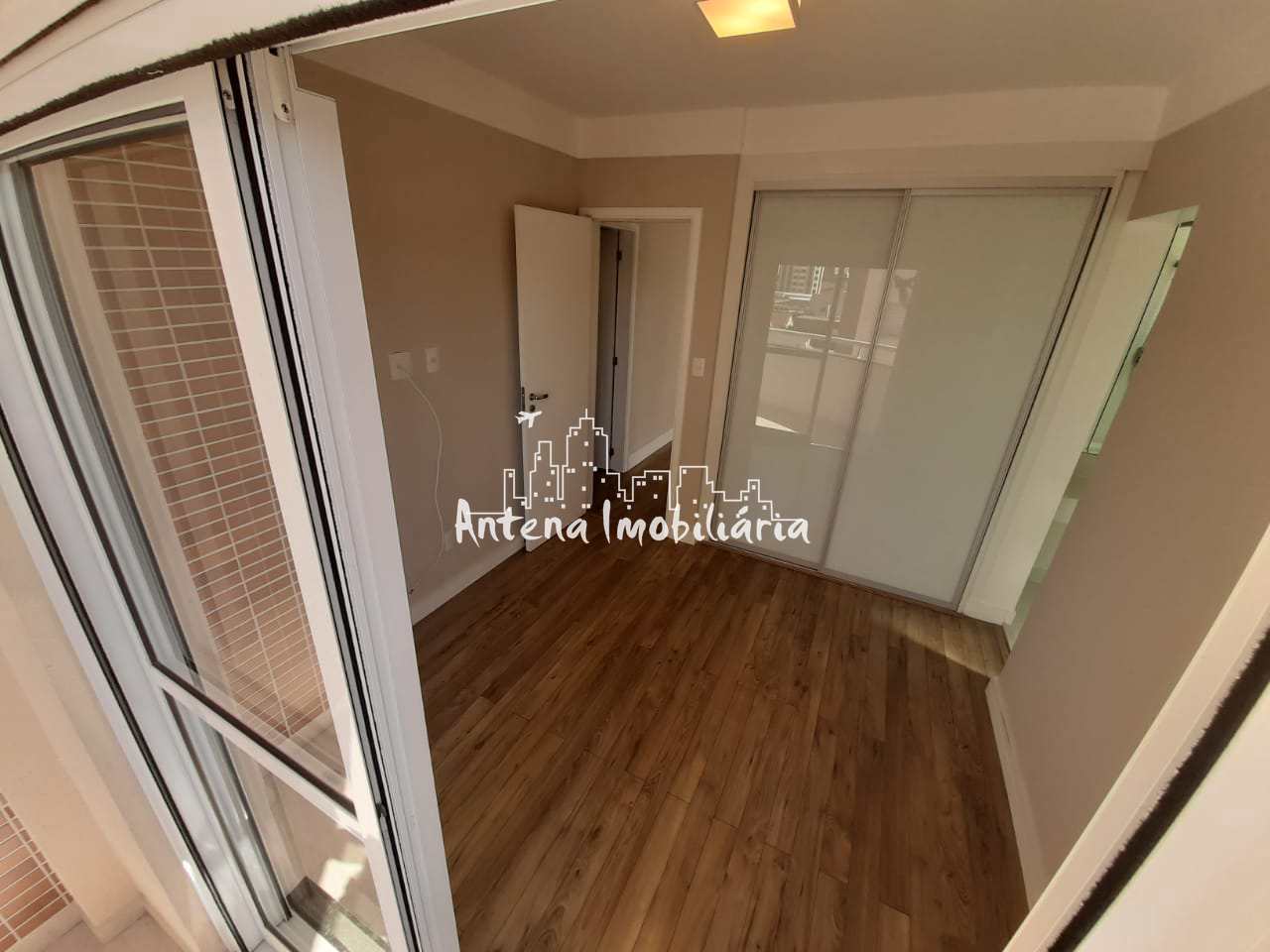 Apartamento à venda com 1 quarto, 94m² - Foto 13