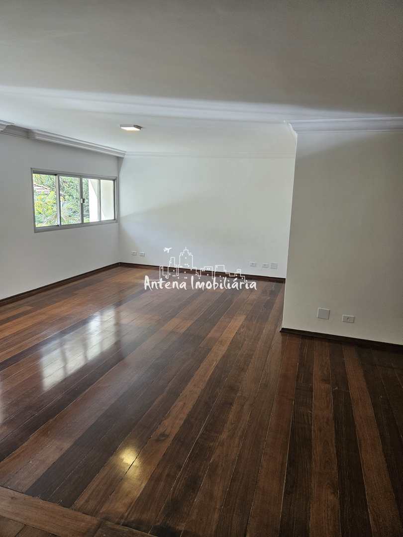 Apartamento para alugar com 3 quartos, 175m² - Foto 3