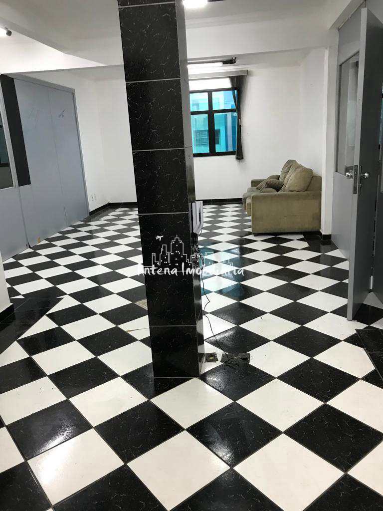 Apartamento à venda com 2 quartos, 110m² - Foto 4