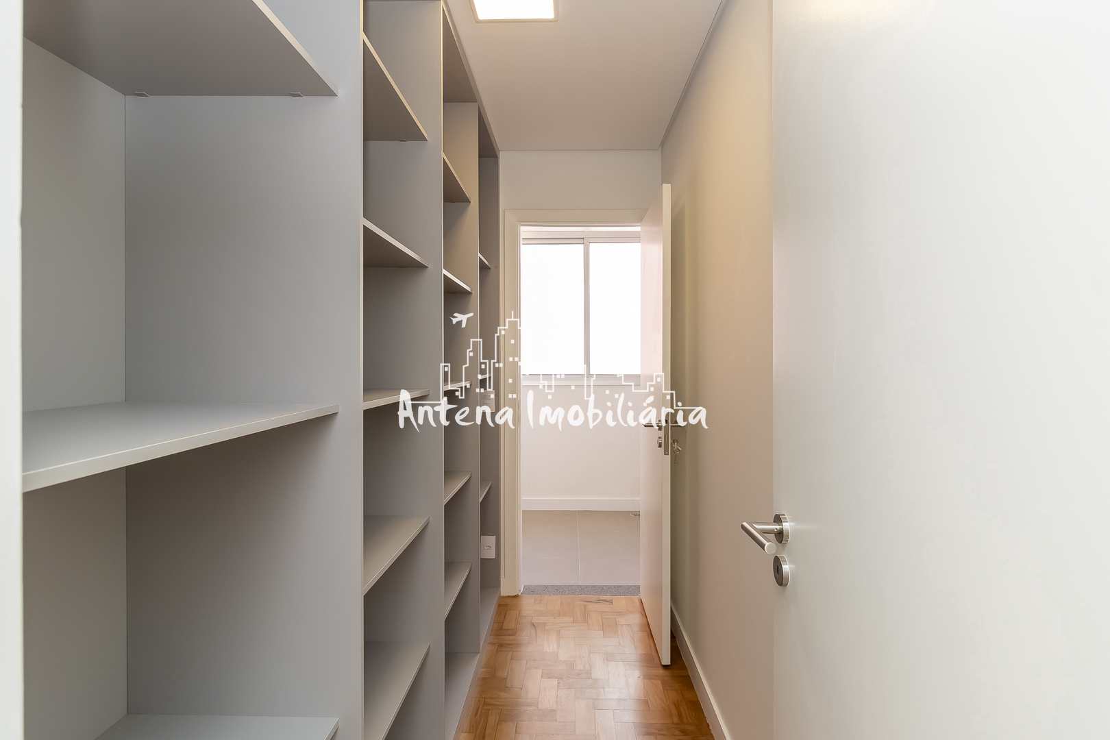 Apartamento à venda com 3 quartos, 268m² - Foto 12