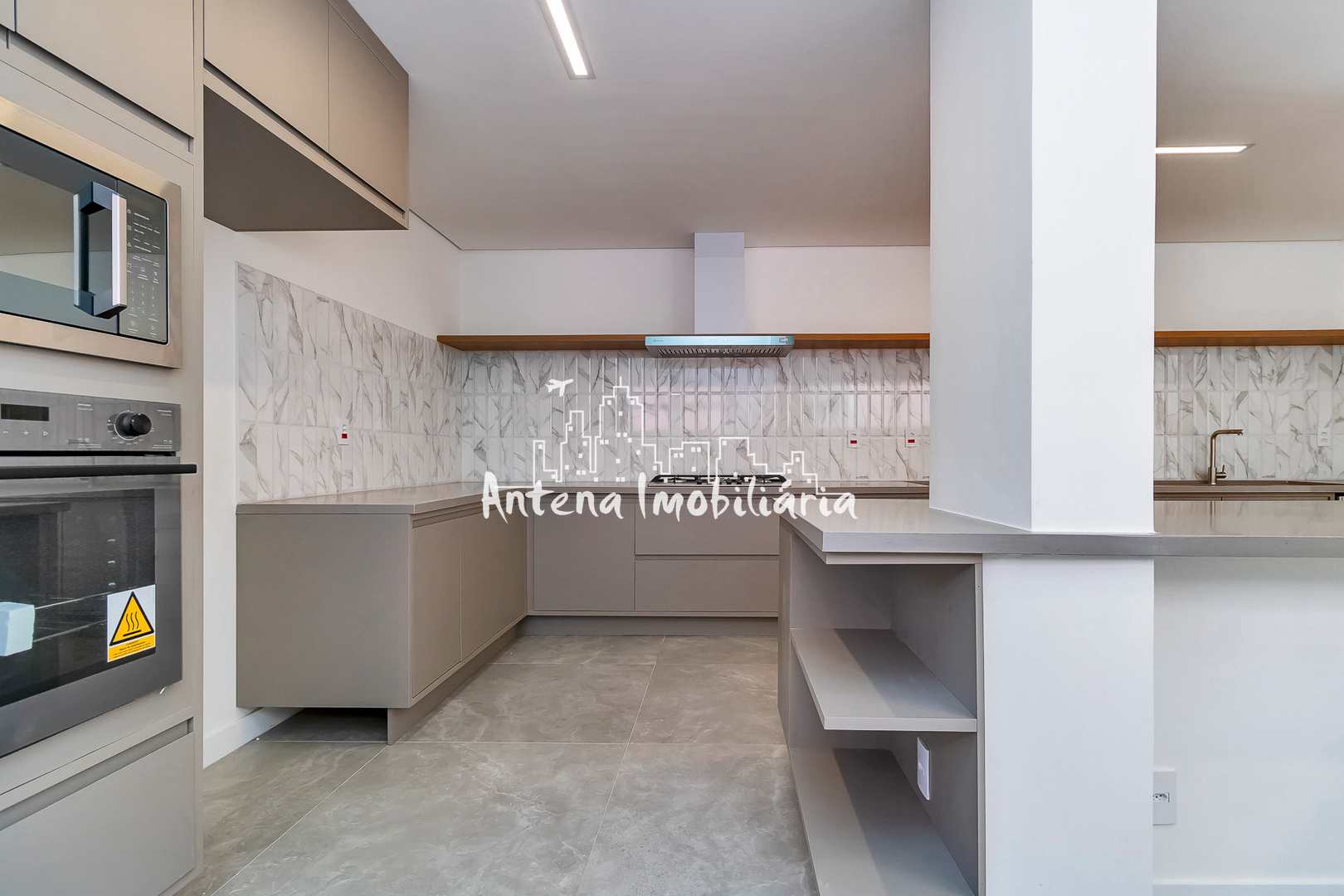 Apartamento à venda com 3 quartos, 268m² - Foto 29