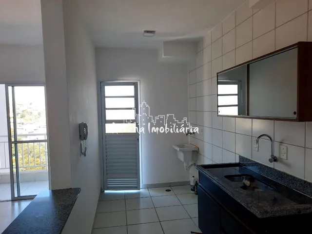 Apartamento à venda com 2 quartos, 56m² - Foto 3