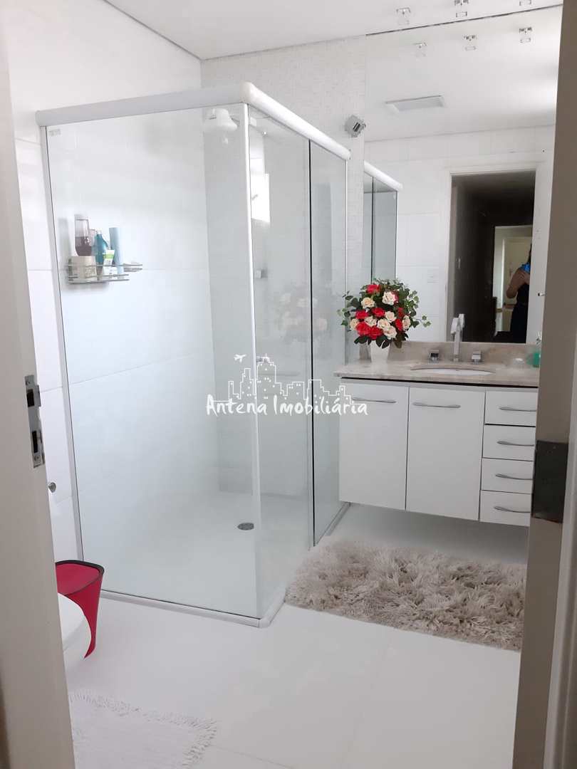 Apartamento à venda com 3 quartos, 180m² - Foto 13