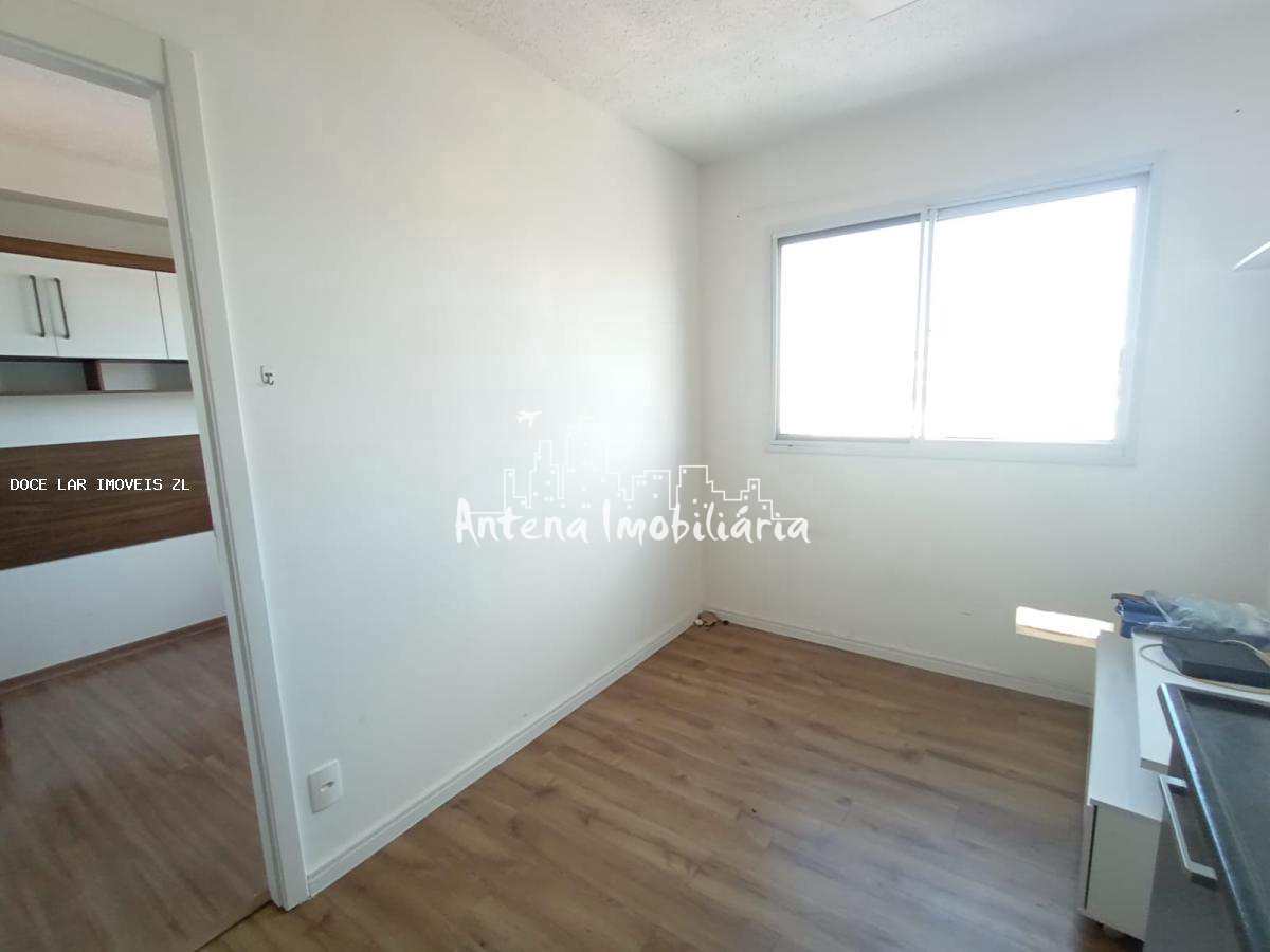 Apartamento à venda com 1 quarto, 25m² - Foto 4