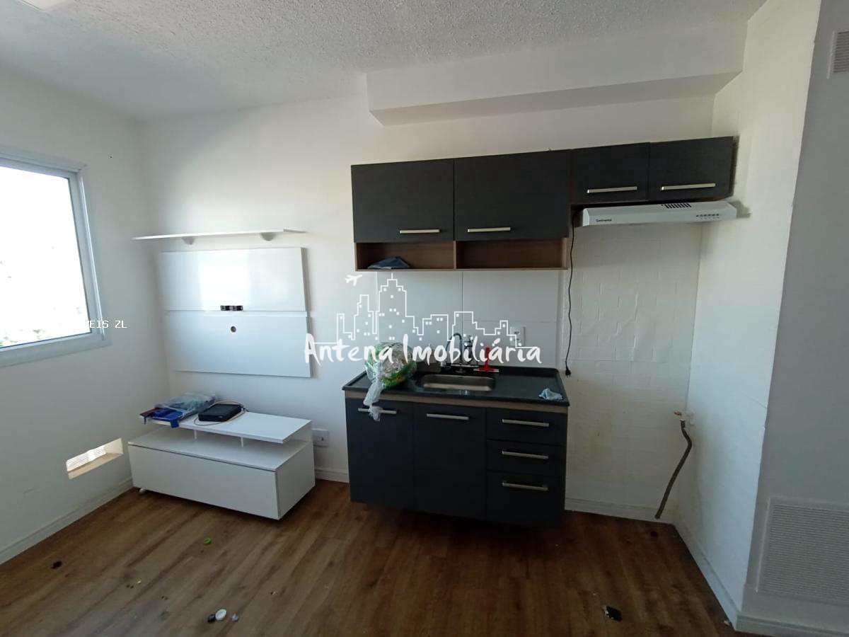 Apartamento à venda com 1 quarto, 25m² - Foto 2