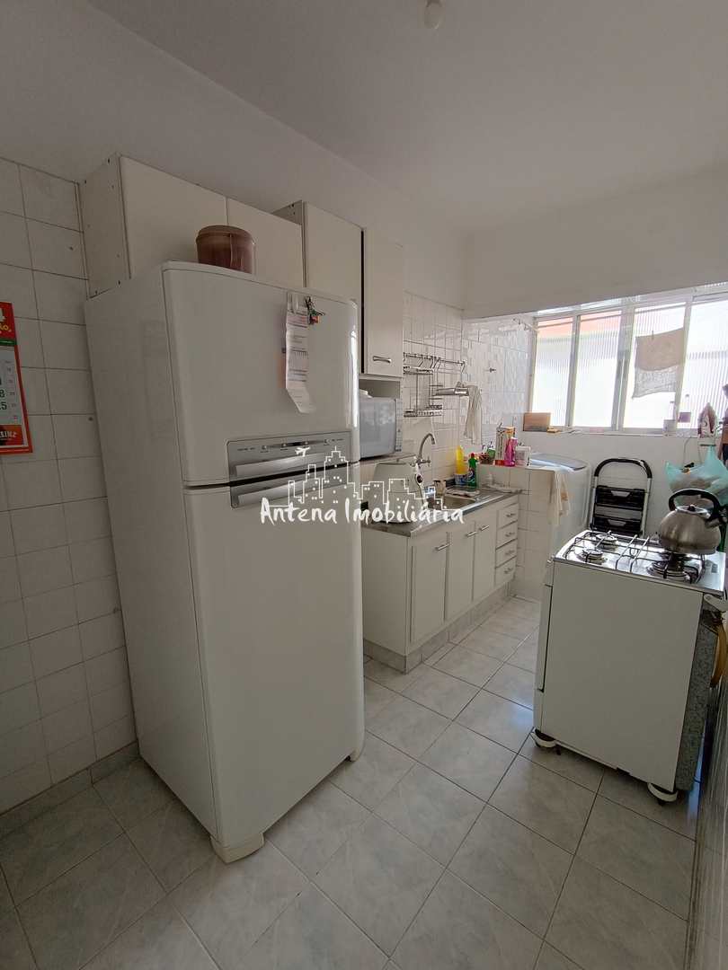 Apartamento à venda com 1 quarto, 50m² - Foto 8