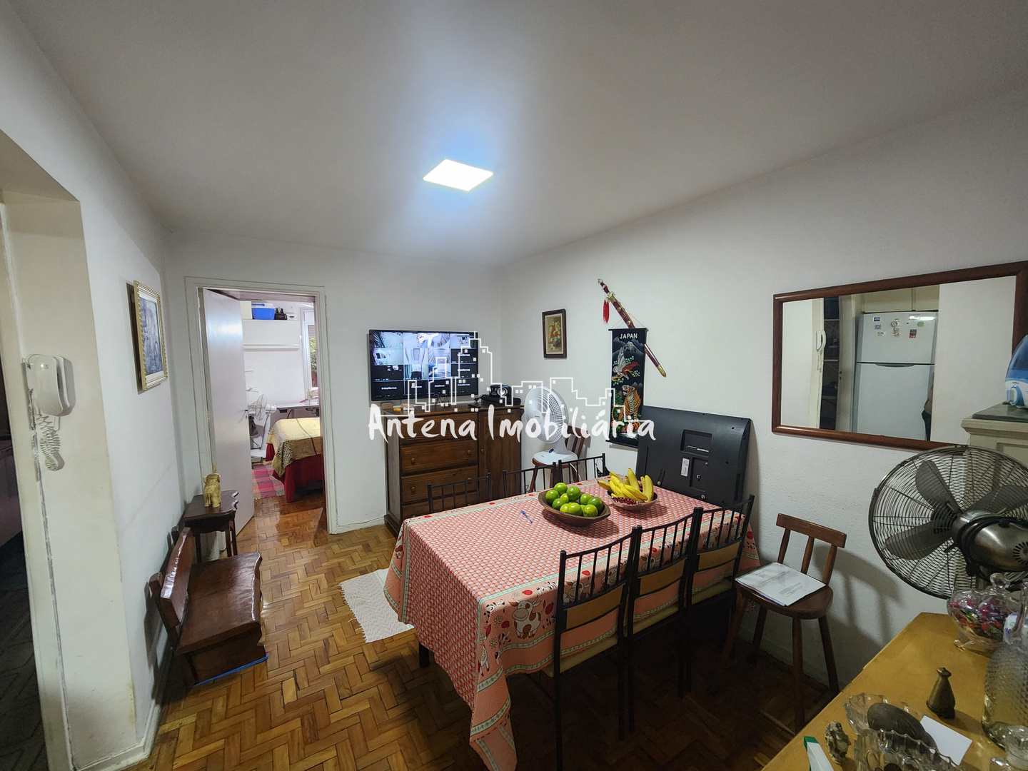 Apartamento à venda com 1 quarto, 42m² - Foto 1