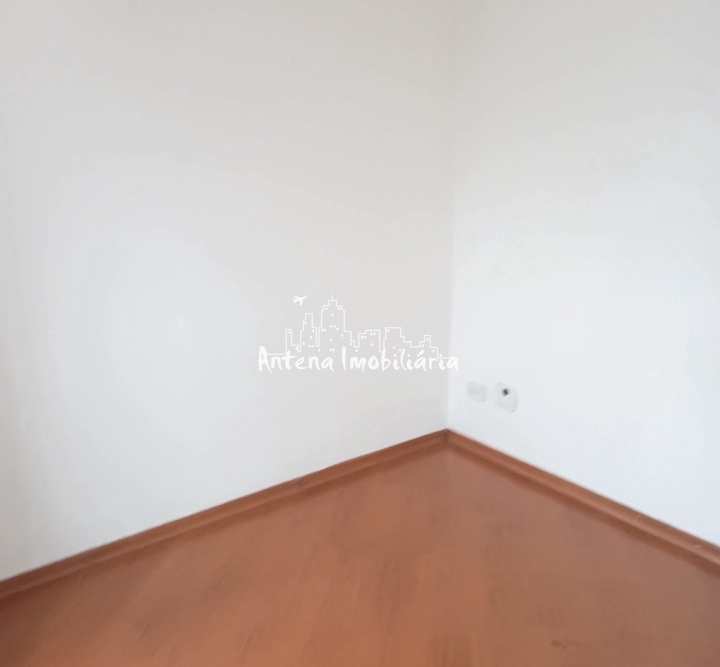 Apartamento à venda com 1 quarto, 44m² - Foto 2