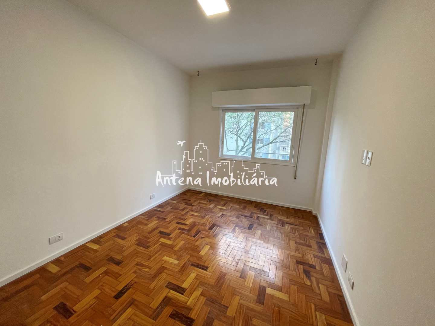 Apartamento à venda com 2 quartos, 121m² - Foto 10