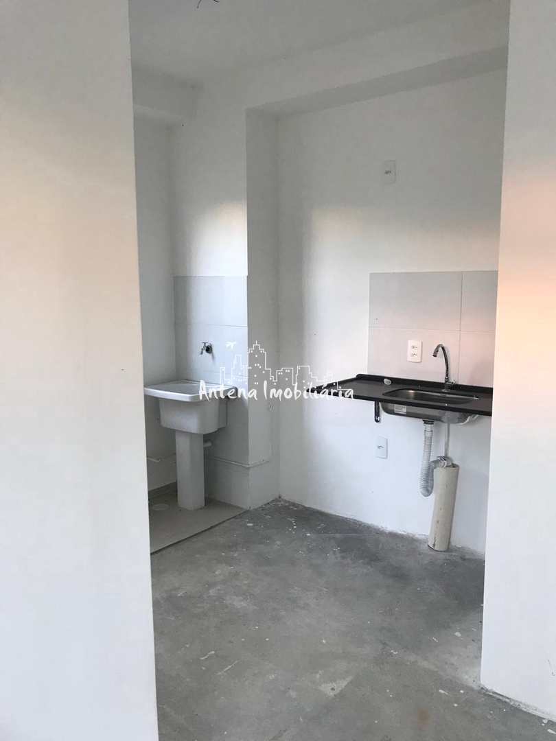 Apartamento à venda com 2 quartos, 66m² - Foto 12