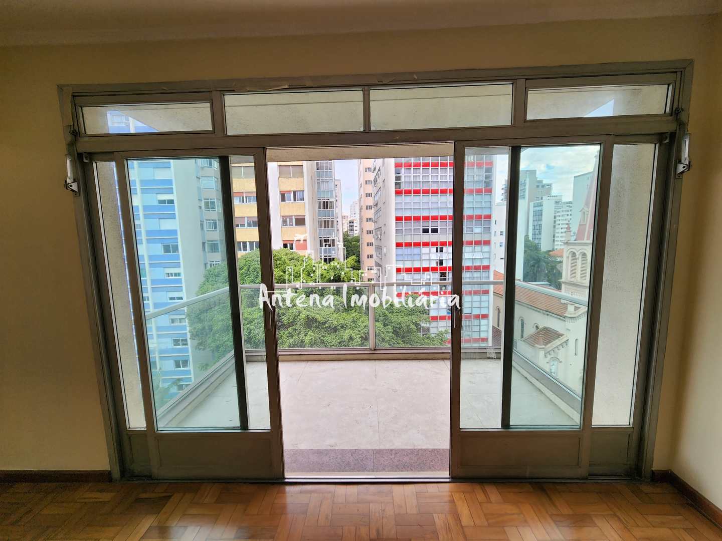 Apartamento à venda e aluguel com 3 quartos, 237m² - Foto 4