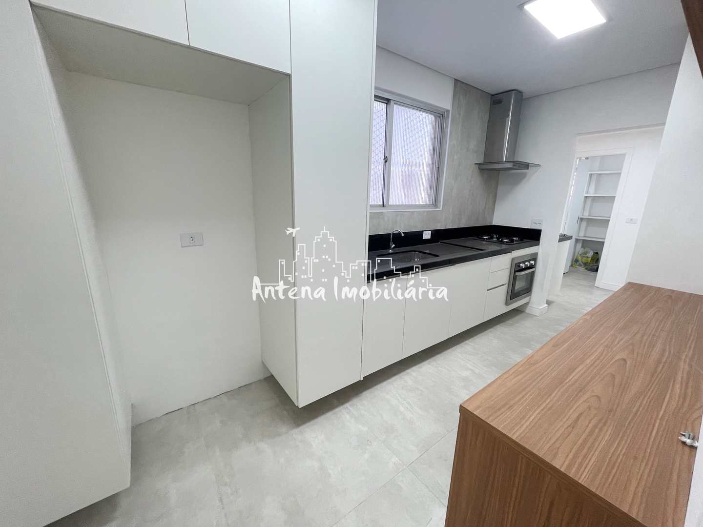 Apartamento à venda com 2 quartos, 100m² - Foto 14