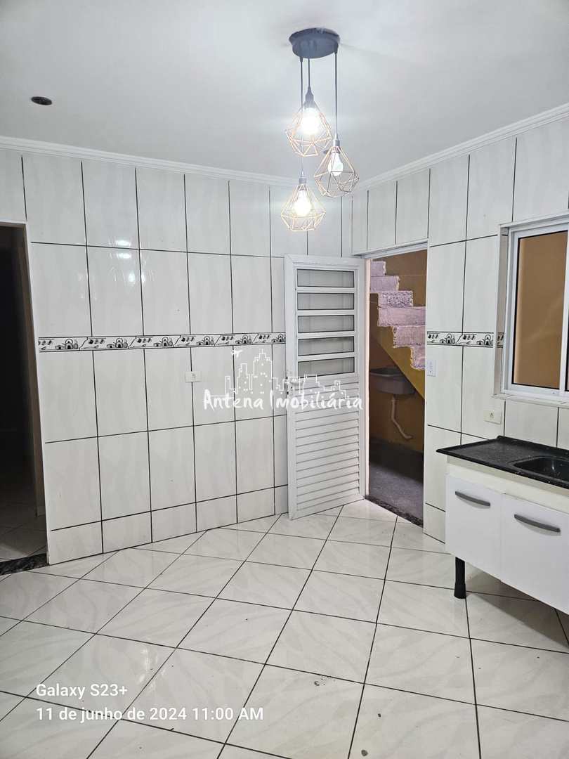 Casa à venda com 3 quartos, 180m² - Foto 7