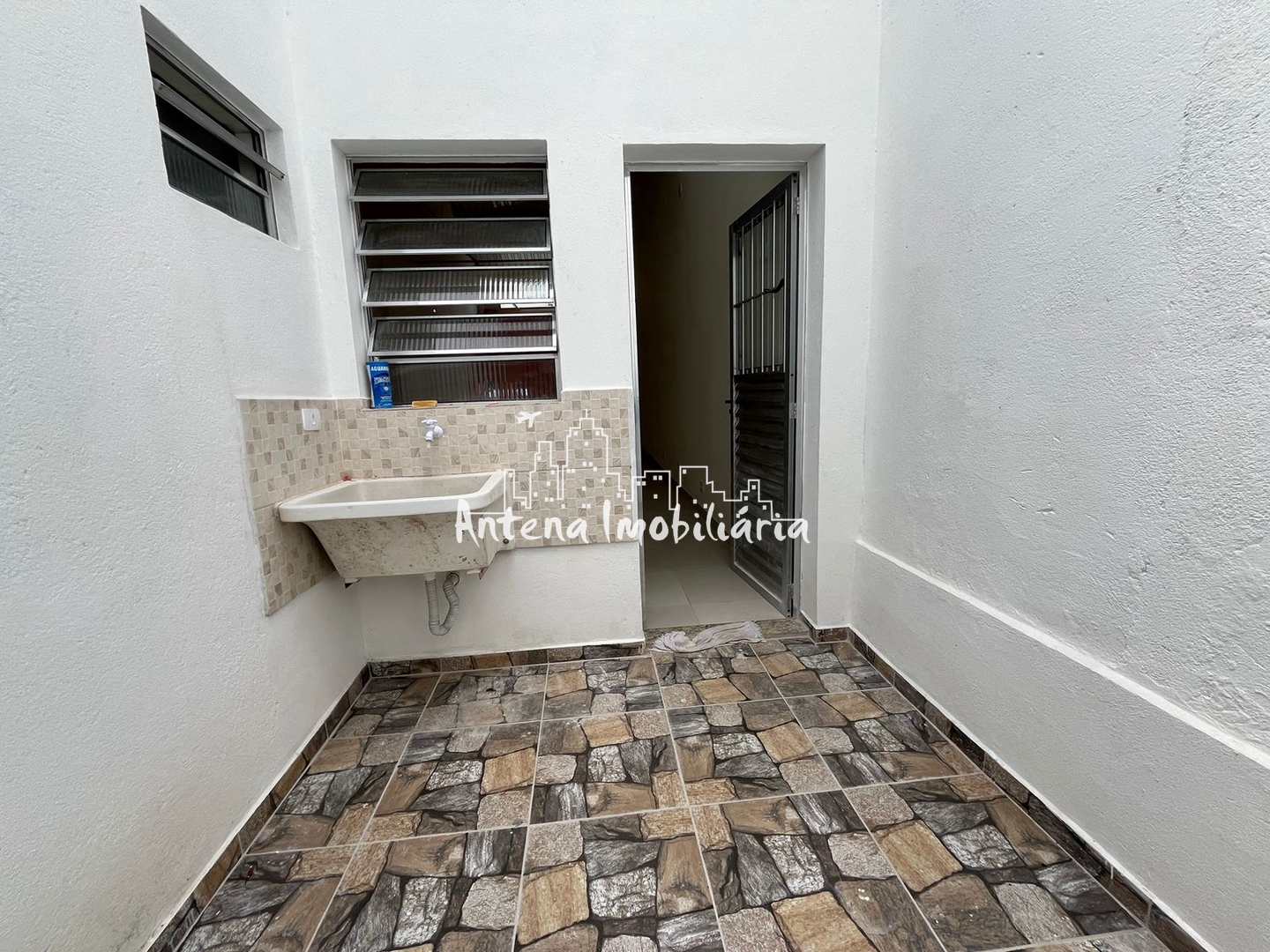 Loja-Salão para alugar, 75m² - Foto 10