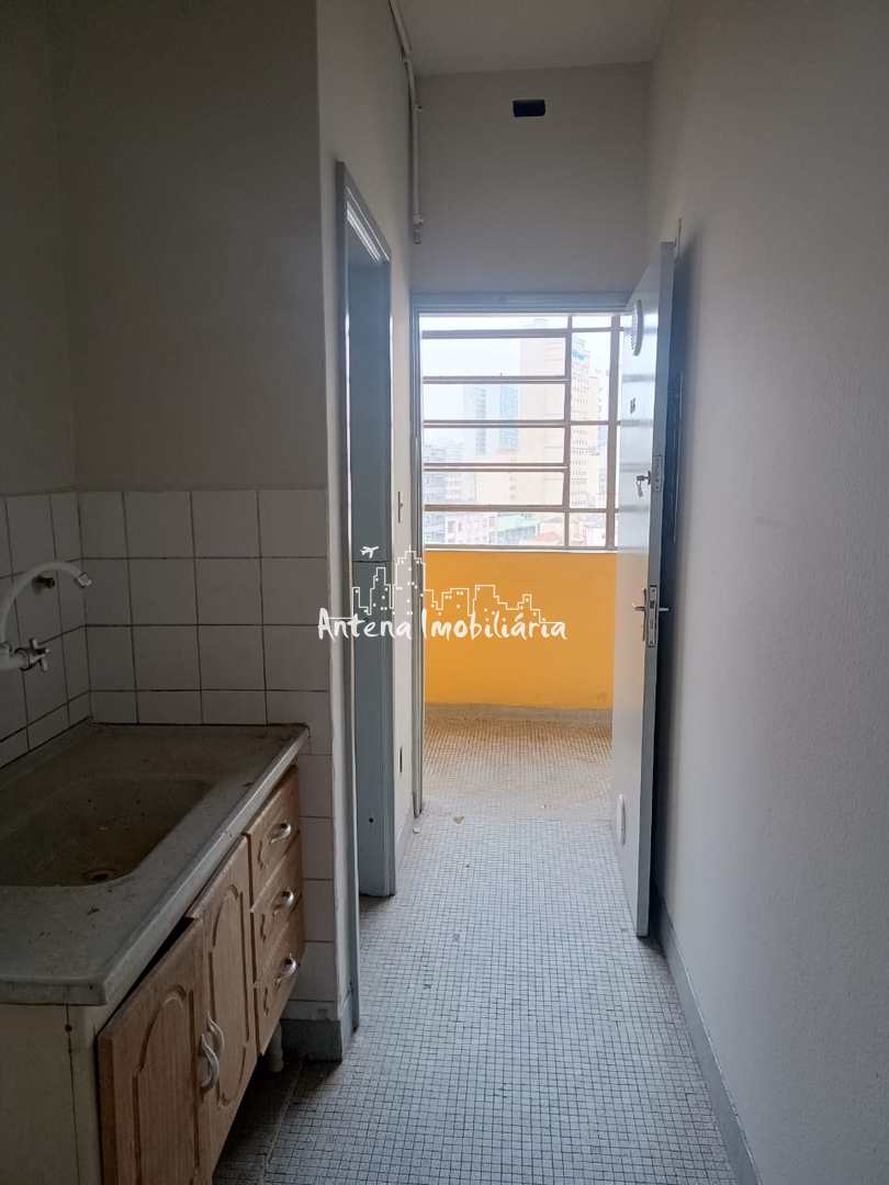 Apartamento à venda com 1 quarto, 35m² - Foto 2