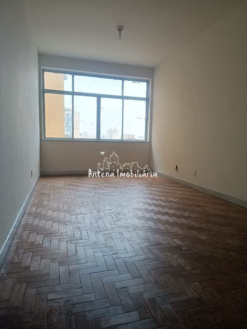 Apartamento à venda com 1 quarto, 35m² - Foto 3