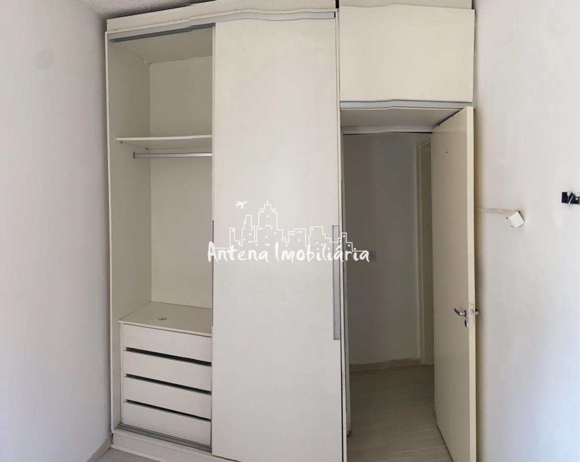 Apartamento à venda com 2 quartos, 50m² - Foto 4