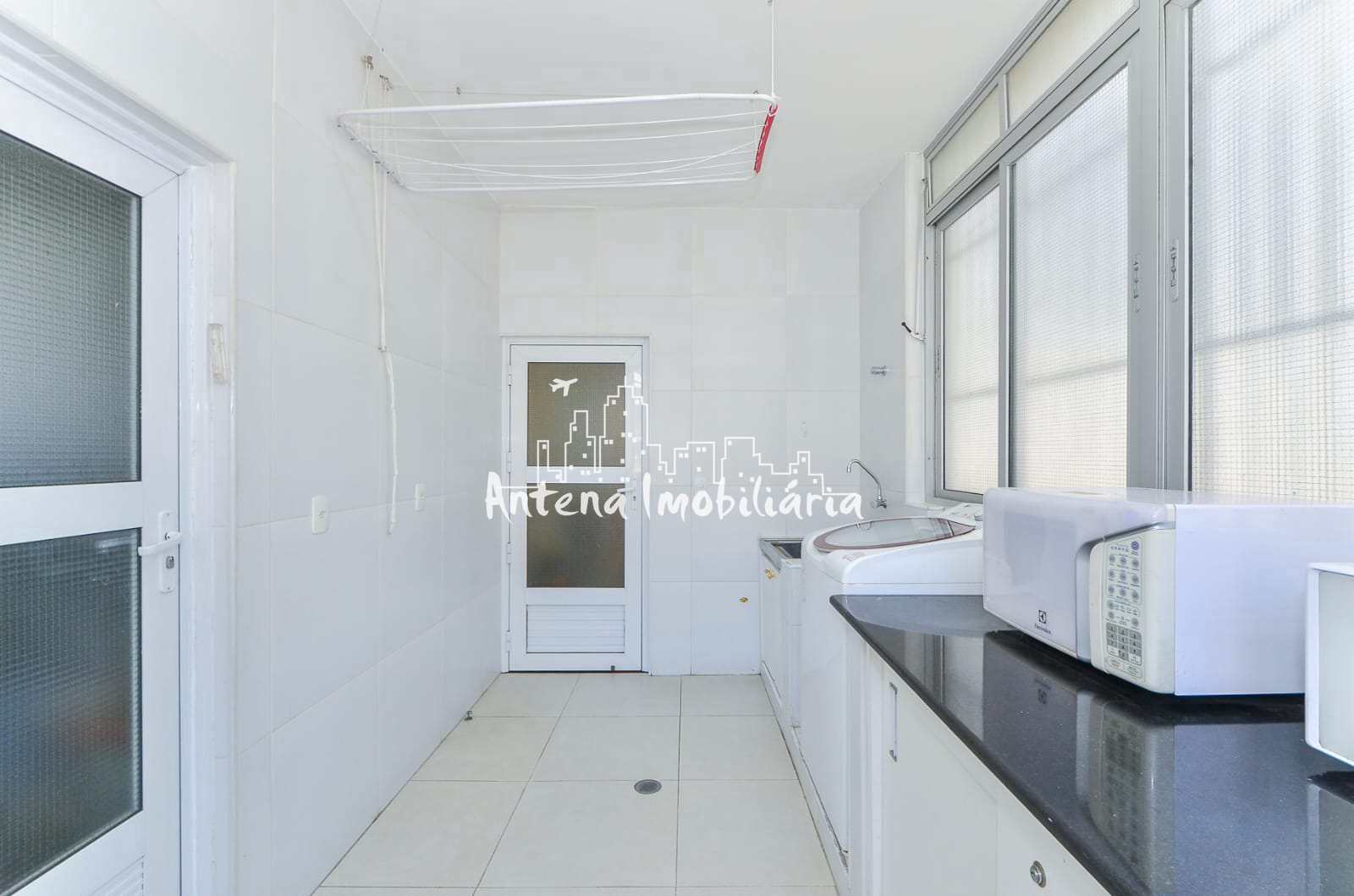 Apartamento à venda com 3 quartos, 193m² - Foto 26