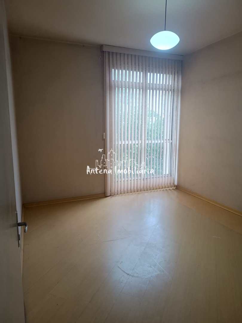 Apartamento à venda com 2 quartos, 76m² - Foto 4