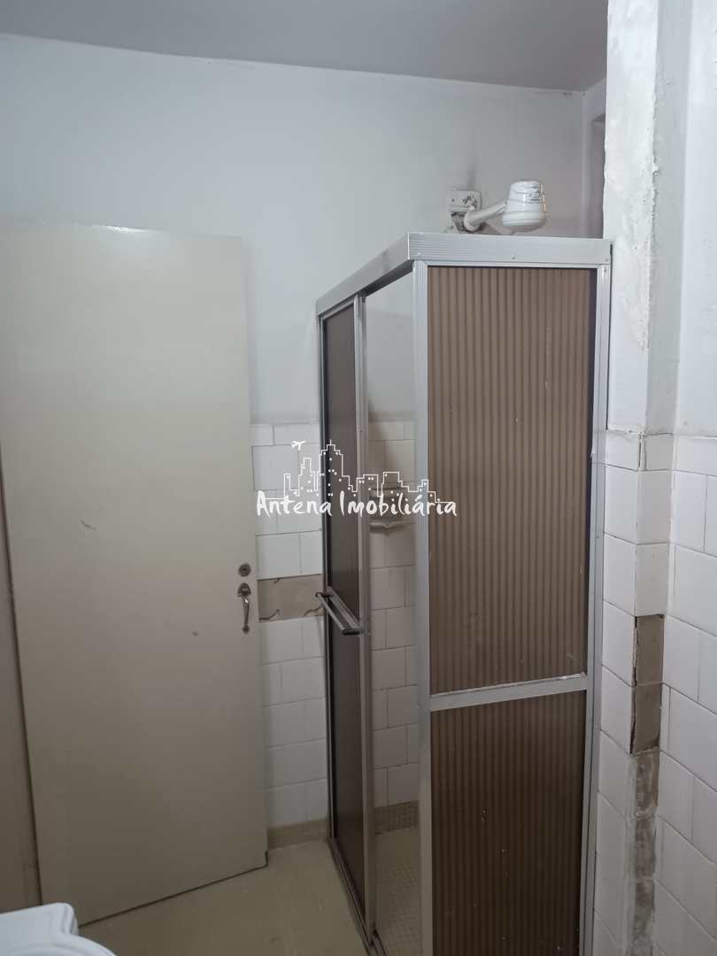 Apartamento à venda com 2 quartos, 76m² - Foto 9