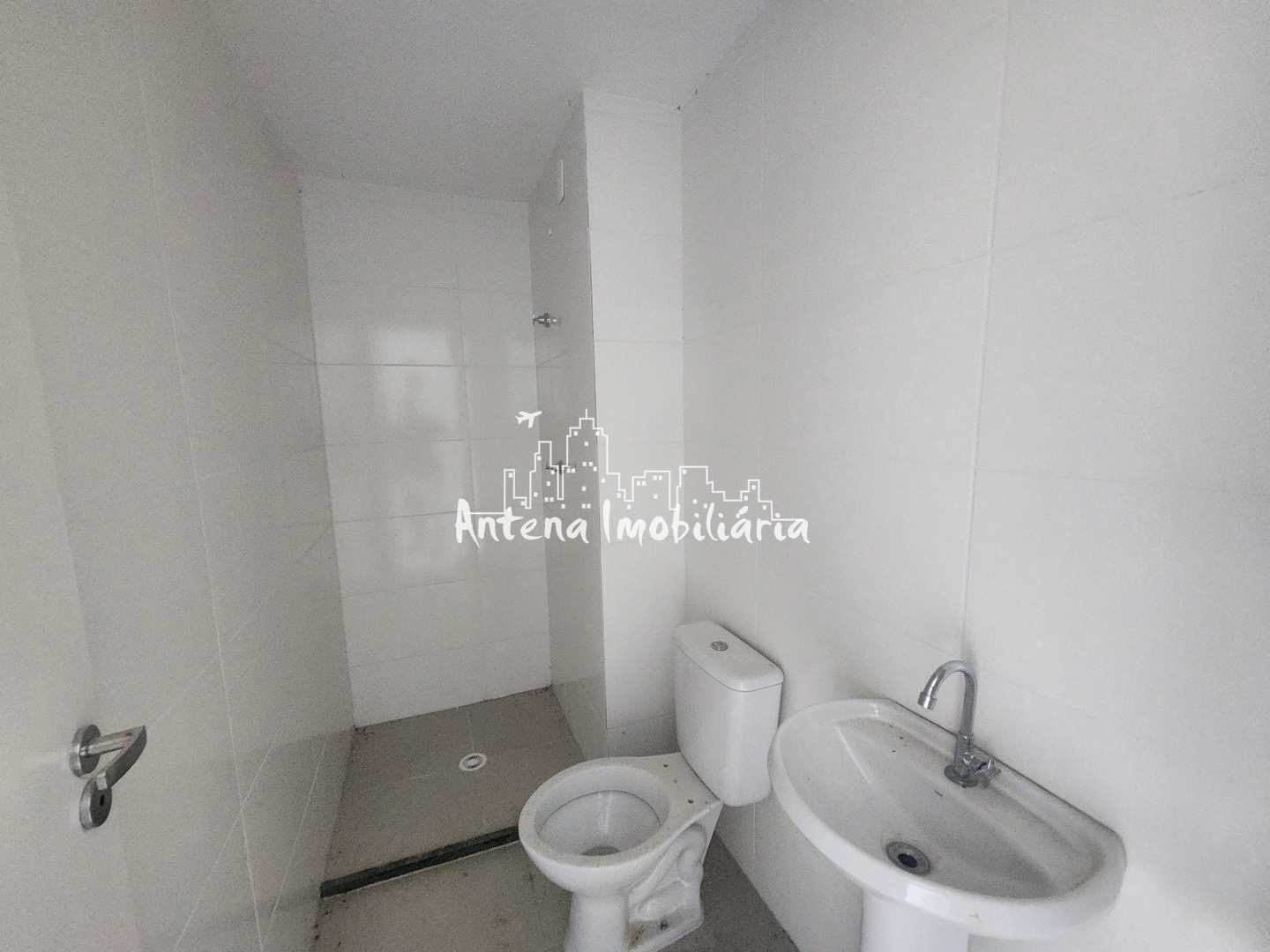 Apartamento à venda e aluguel com 1 quarto, 36m² - Foto 2