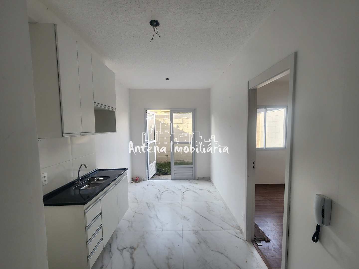 Apartamento à venda e aluguel com 1 quarto, 36m² - Foto 4