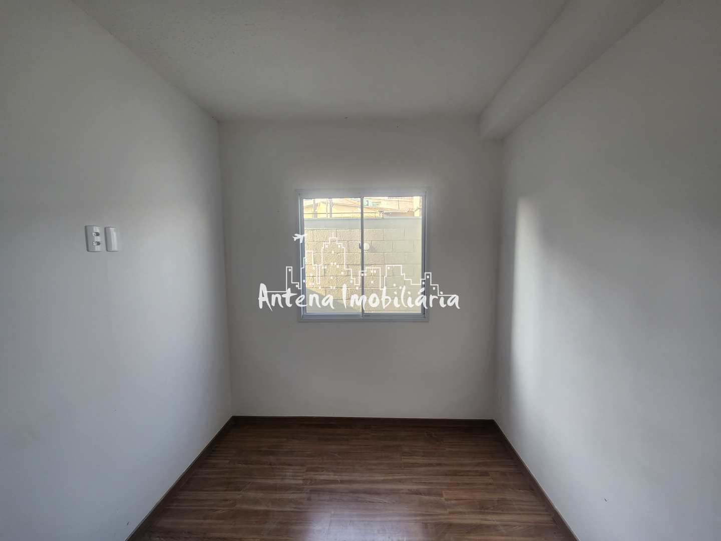 Apartamento à venda e aluguel com 1 quarto, 36m² - Foto 1