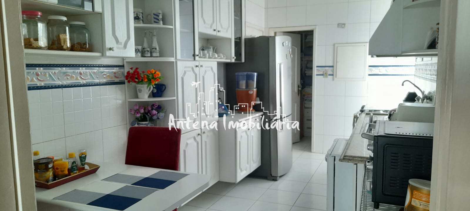 Apartamento à venda com 3 quartos, 130m² - Foto 12