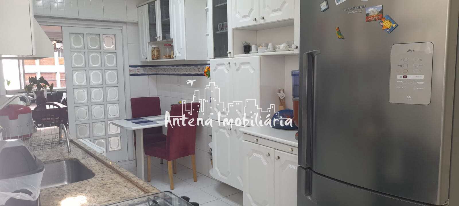 Apartamento à venda com 3 quartos, 130m² - Foto 11