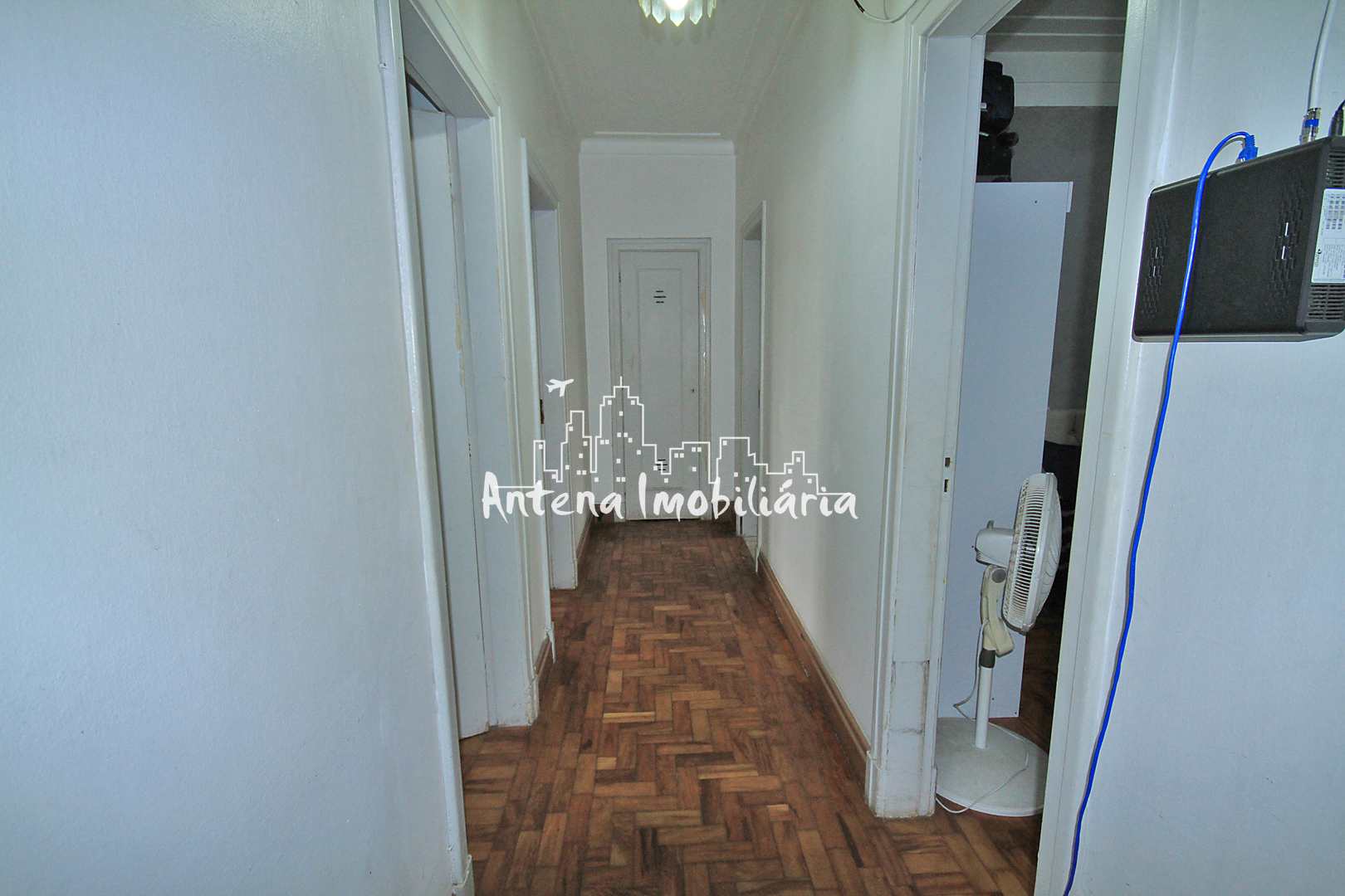 Apartamento à venda com 3 quartos, 102m² - Foto 1