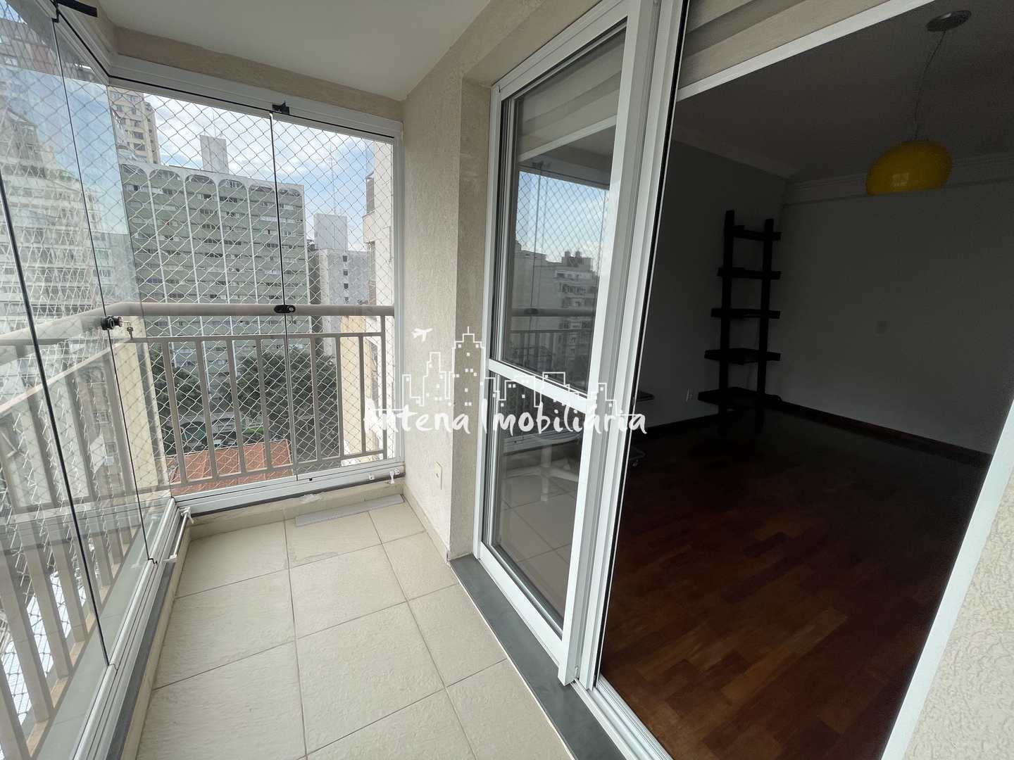 Apartamento para alugar com 2 quartos, 70m² - Foto 4