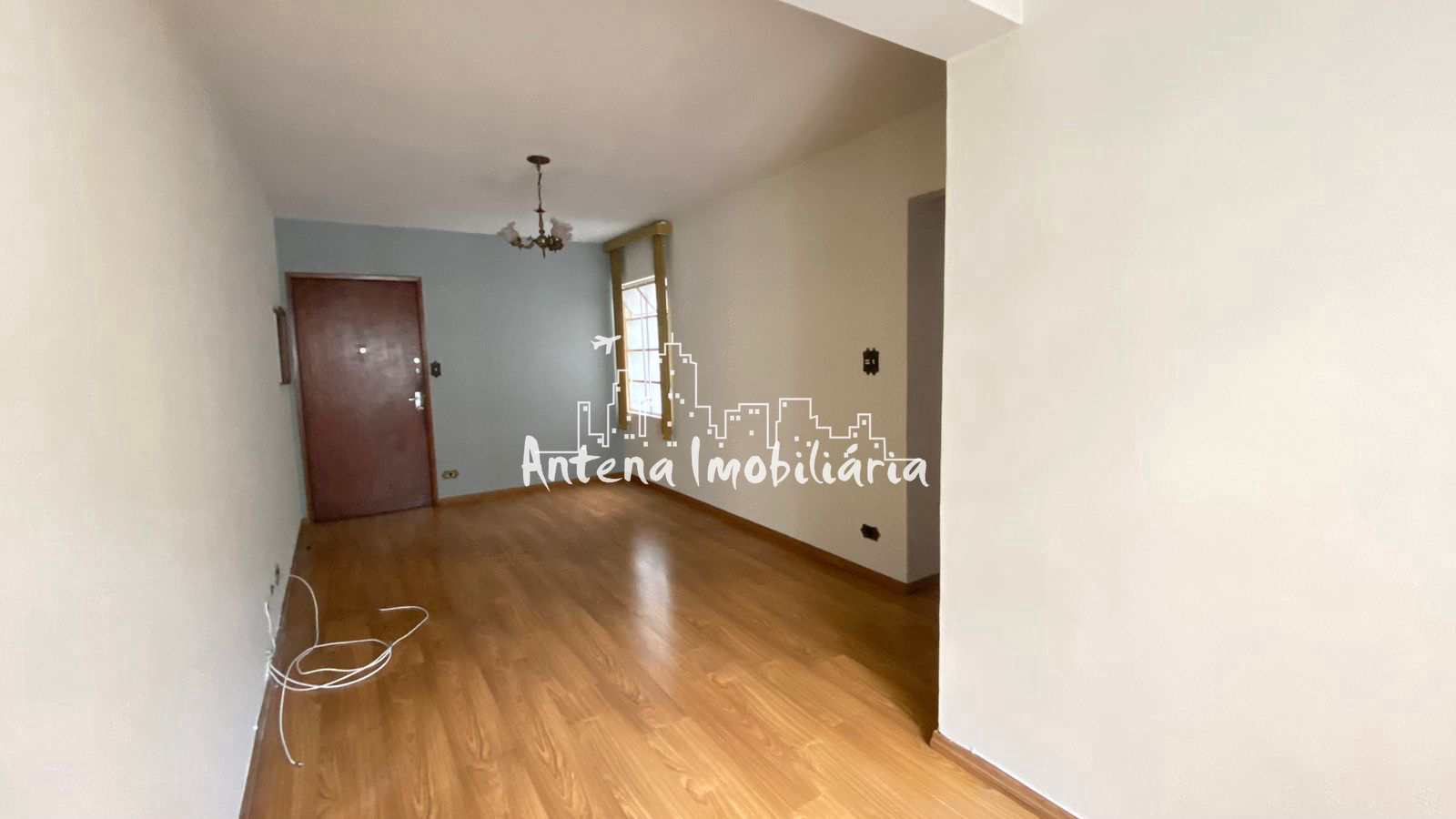 Apartamento à venda com 2 quartos, 61m² - Foto 2