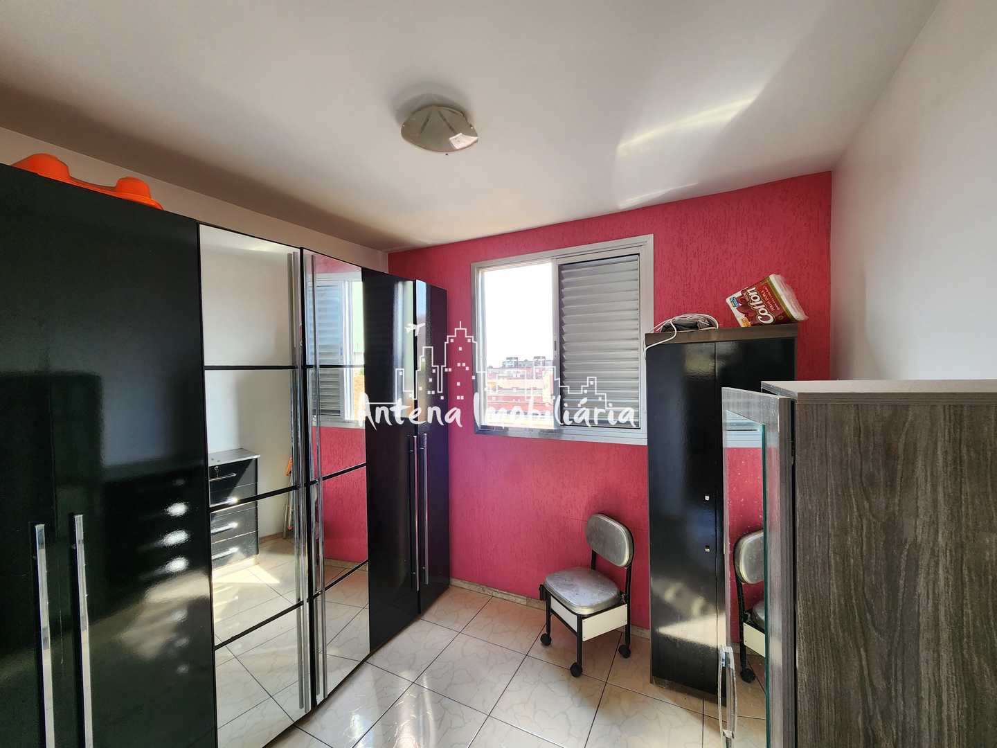 Apartamento à venda com 2 quartos, 43m² - Foto 3