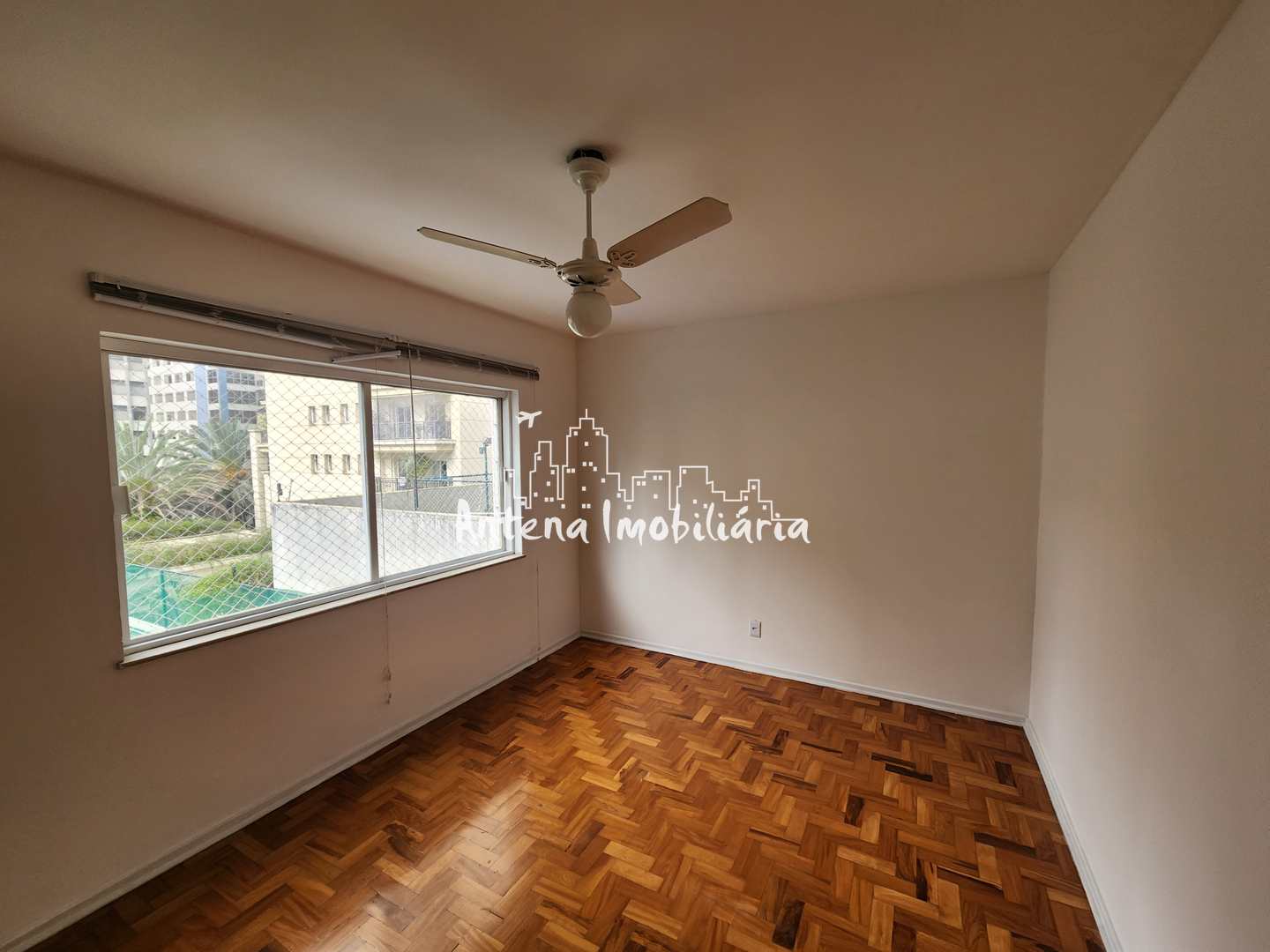 Apartamento à venda com 2 quartos, 93m² - Foto 7