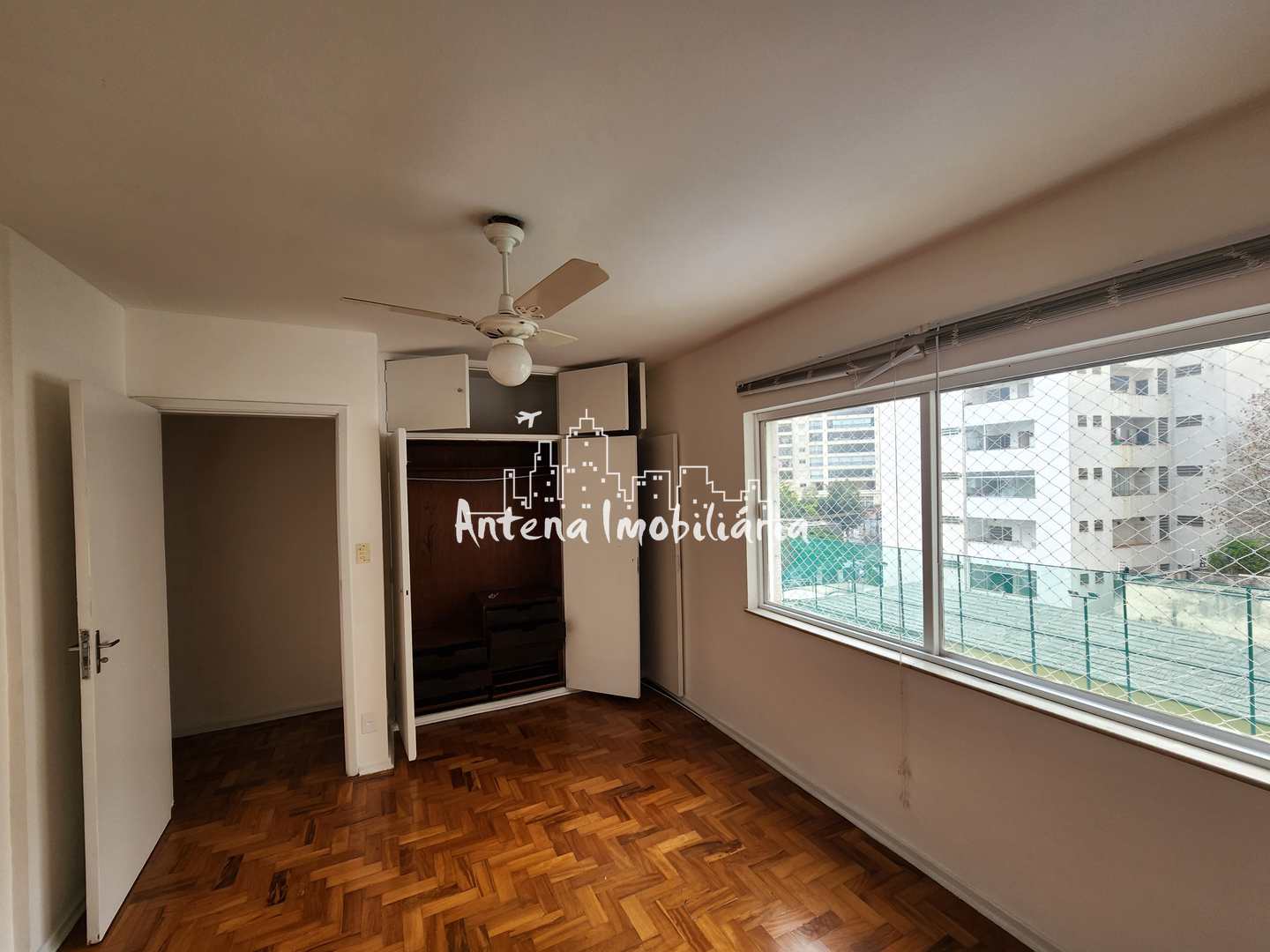 Apartamento à venda com 2 quartos, 93m² - Foto 8