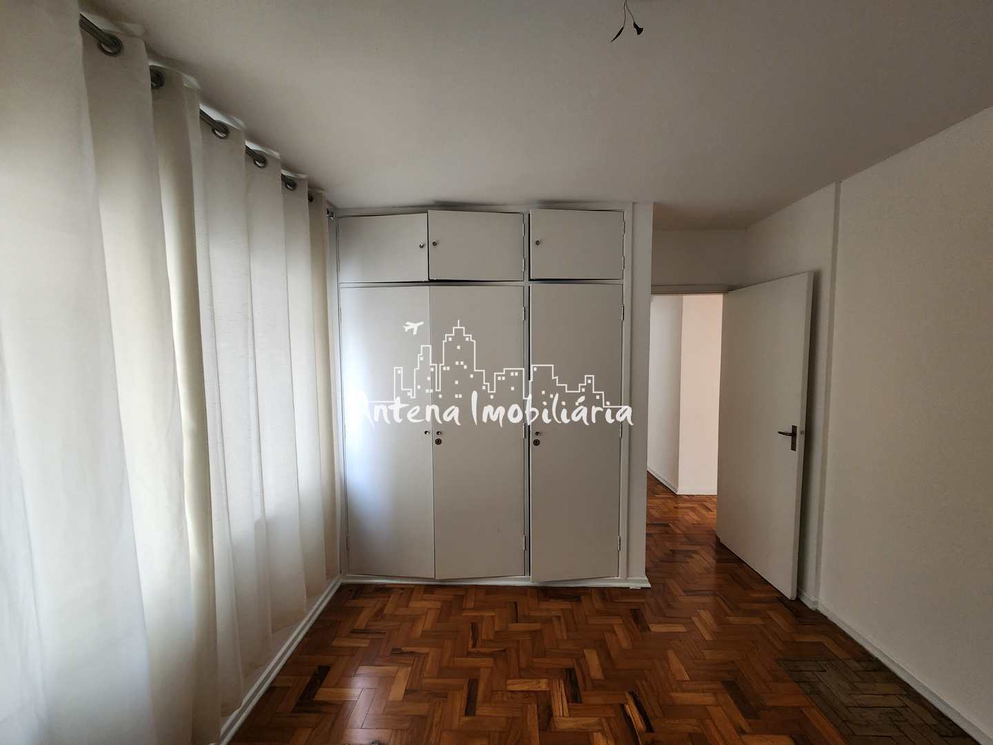 Apartamento à venda com 2 quartos, 93m² - Foto 10