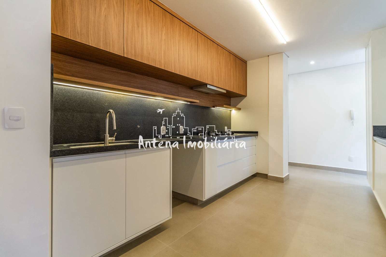 Apartamento à venda com 3 quartos, 143m² - Foto 23