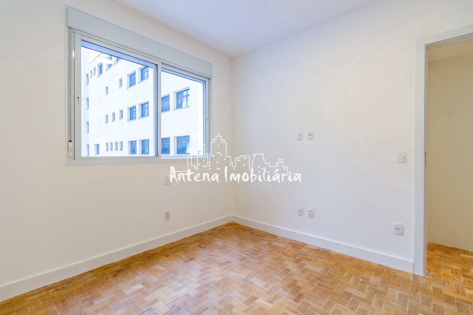 Apartamento à venda com 3 quartos, 143m² - Foto 15