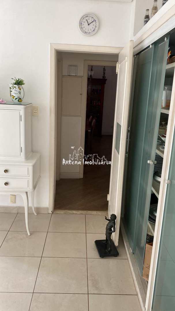 Apartamento à venda com 4 quartos, 290m² - Foto 12