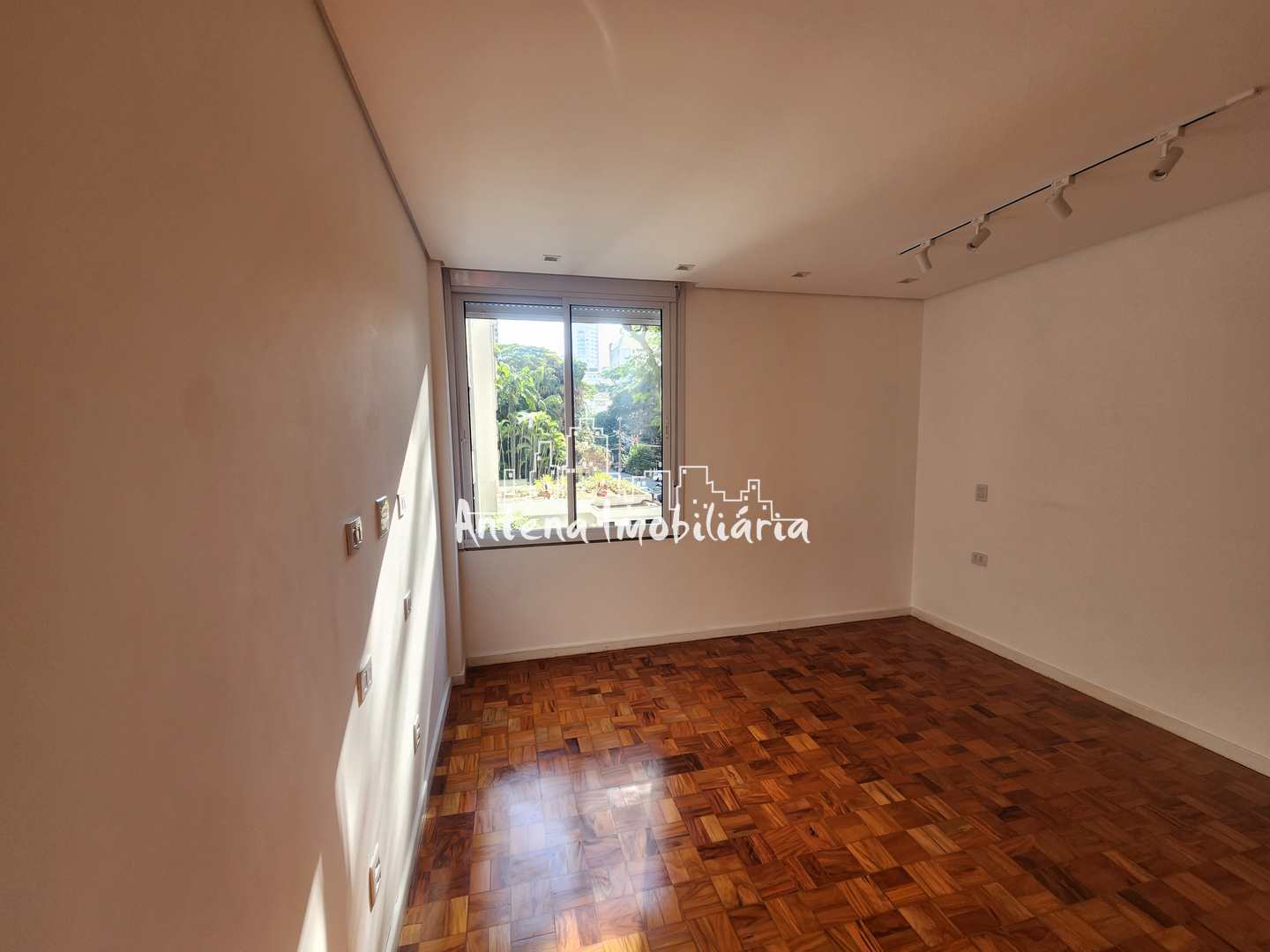 Apartamento à venda com 3 quartos, 155m² - Foto 12