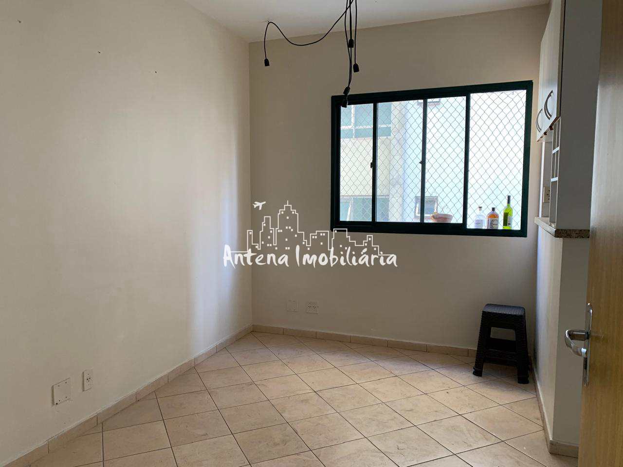 Apartamento à venda com 1 quarto, 35m² - Foto 3