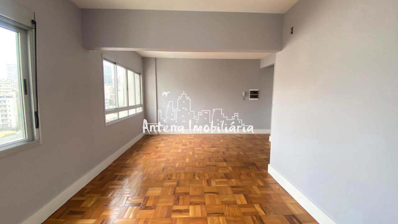 Apartamento à venda com 3 quartos, 75m² - Foto 4